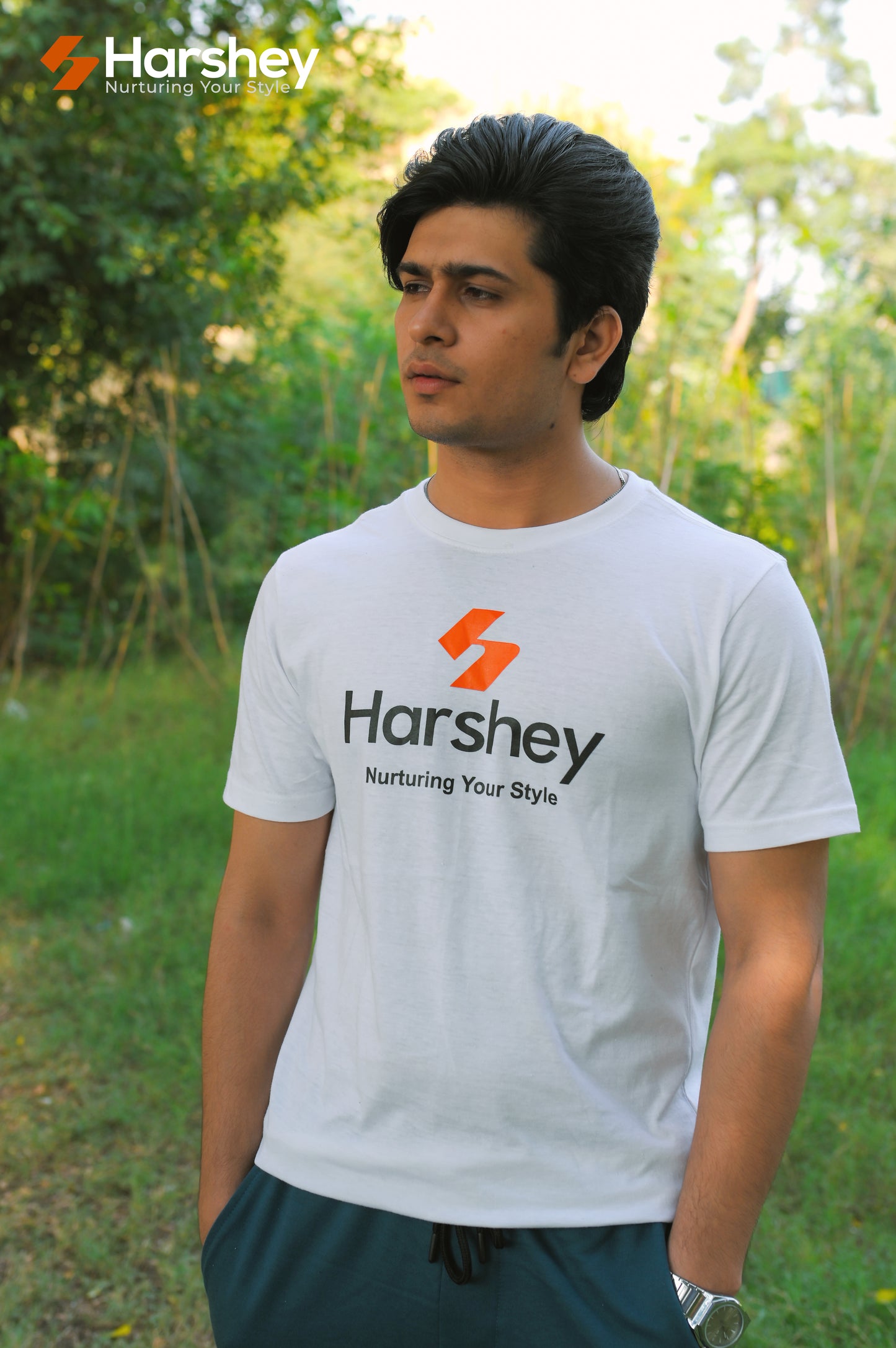 Crisp Cotton Tee in White
