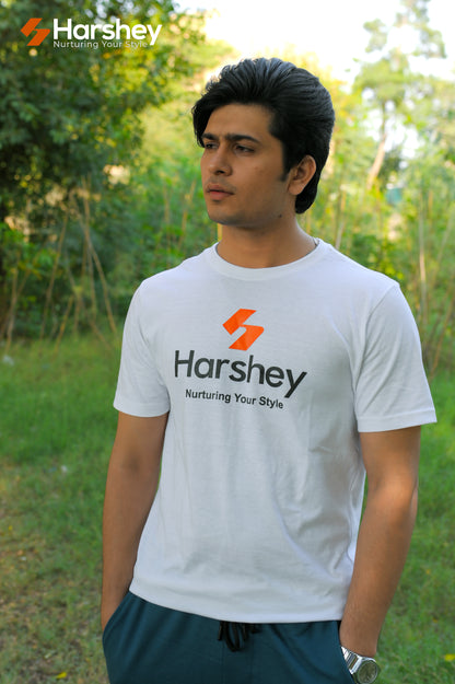 Crisp Cotton Tee in White